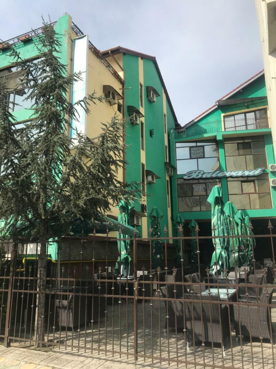 Hotel Bulevard Drobeta Turnu Severin Exterior photo